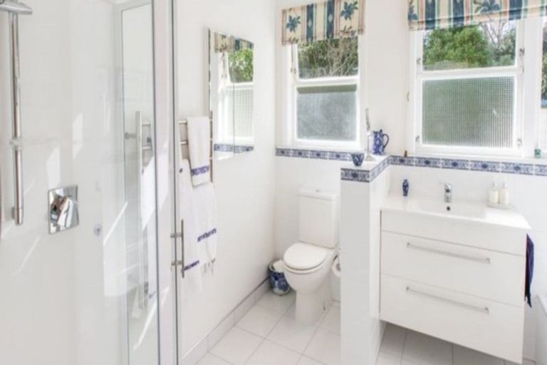 Photo of property in 8 Kensington Mews, Hokowhitu, Palmerston North, 4410