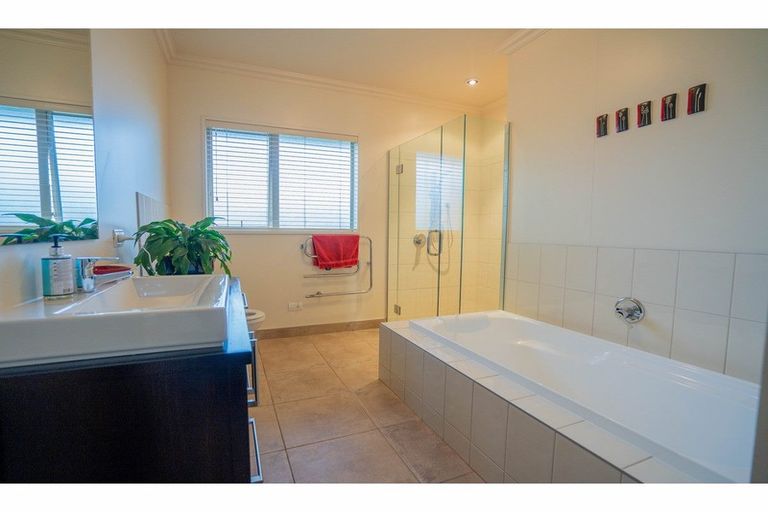 Photo of property in 42 Northwood Avenue, Waikiwi, Invercargill, 9810