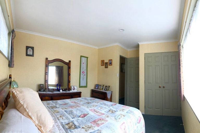 Photo of property in 4a Hoyte Place, Pukehangi, Rotorua, 3015