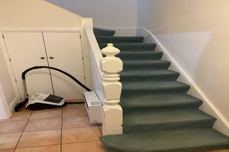 Photo of property in 15 Glenbervie Terrace, Thorndon, Wellington, 6011