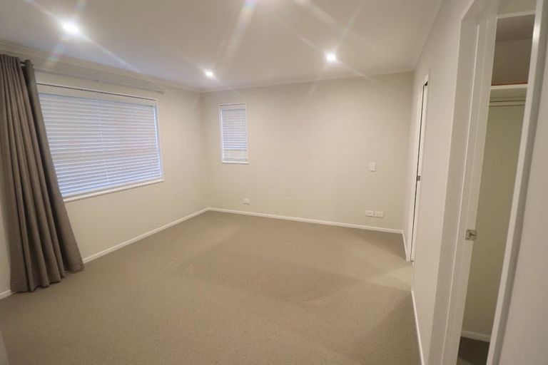 Photo of property in 63 Mackay Drive, Greenhithe, Auckland, 0632