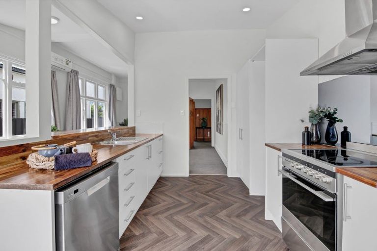 Photo of property in 1051 Colombo Street, St Albans, Christchurch, 8014