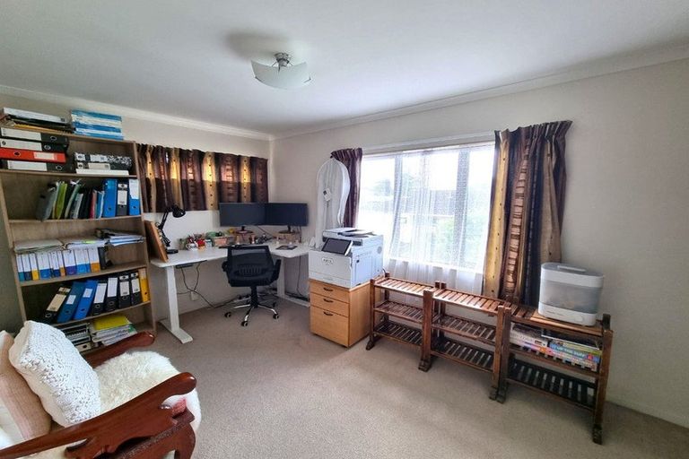 Photo of property in 24 Roy Douglas Place, Favona, Auckland, 2024