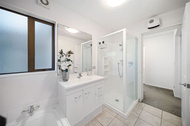 Photo of property in 15 Stronsay Lane, Hillsborough, Christchurch, 8022