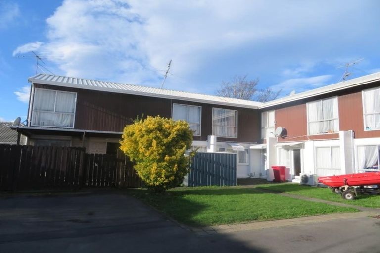 Photo of property in 9 Camp Street, Silverstream, Upper Hutt, 5019