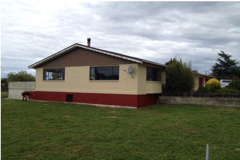 Photo of property in 281 Kaitangata Highway, Stirling, 9231