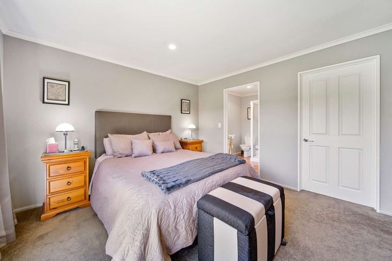 Photo of property in 124 Tyne Street, Mosgiel, 9024