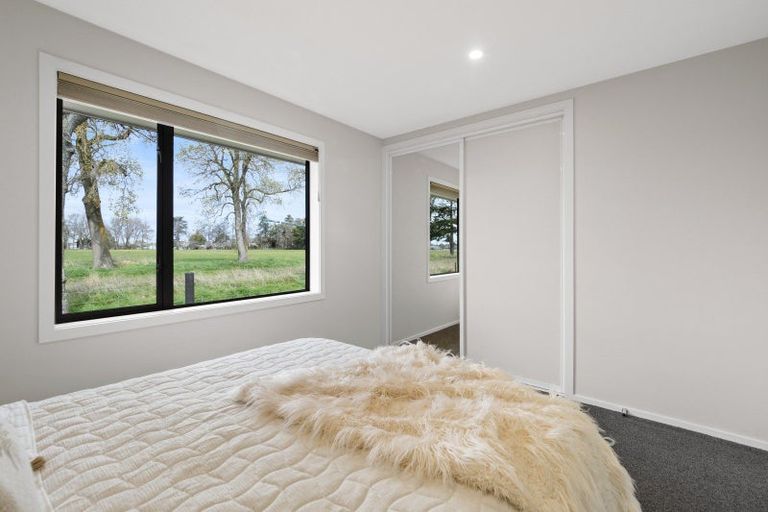 Photo of property in 10 Kelburn Place, Tinwald, Ashburton, 7700