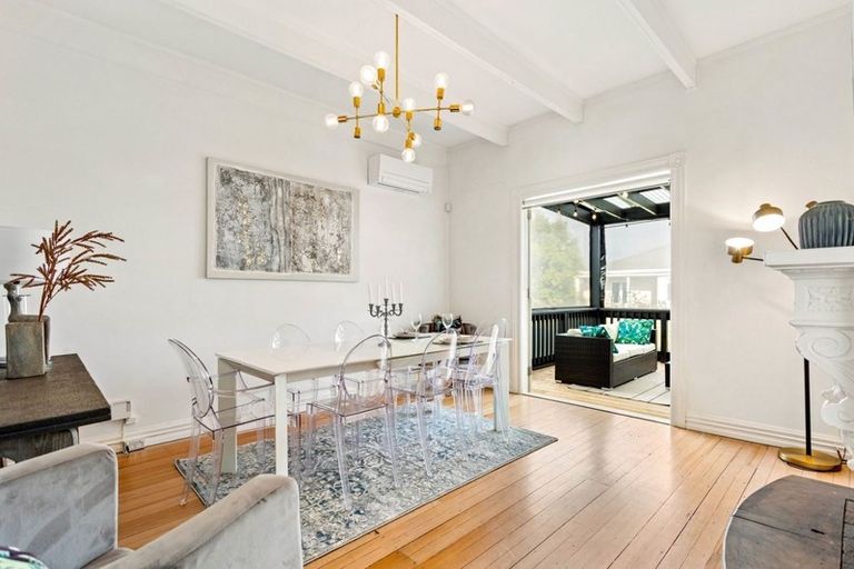 Photo of property in 50 Palmerston Road, Birkenhead, Auckland, 0626