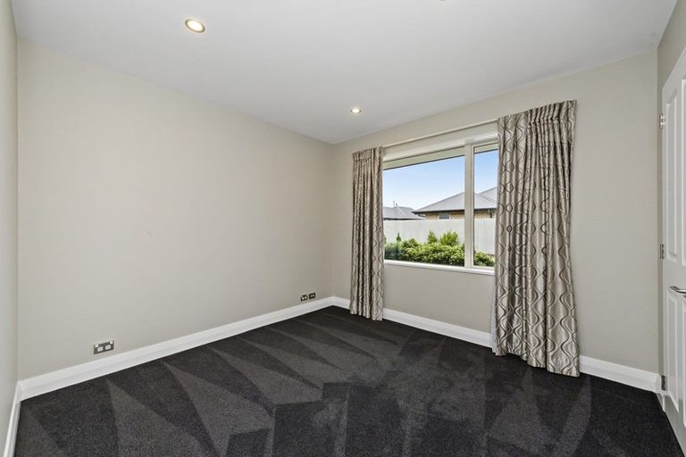 Photo of property in 17 Josephine Crescent, Aidanfield, Christchurch, 8025