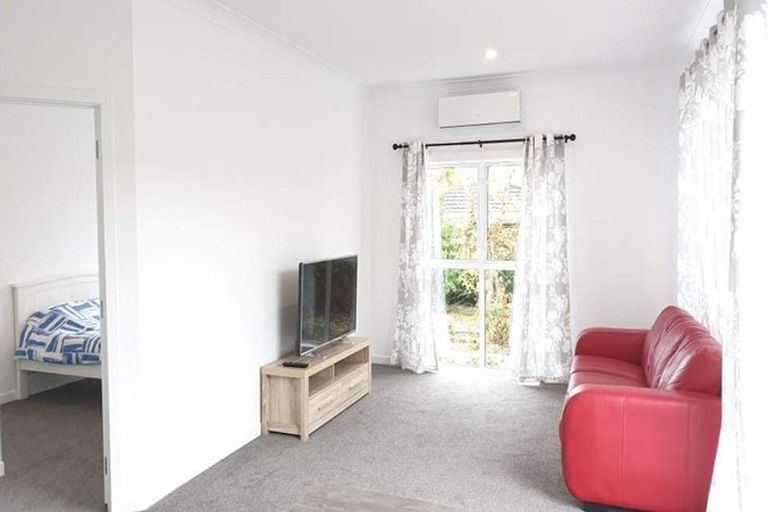 Photo of property in 21 Lemonwood Place, The Gardens, Auckland, 2105