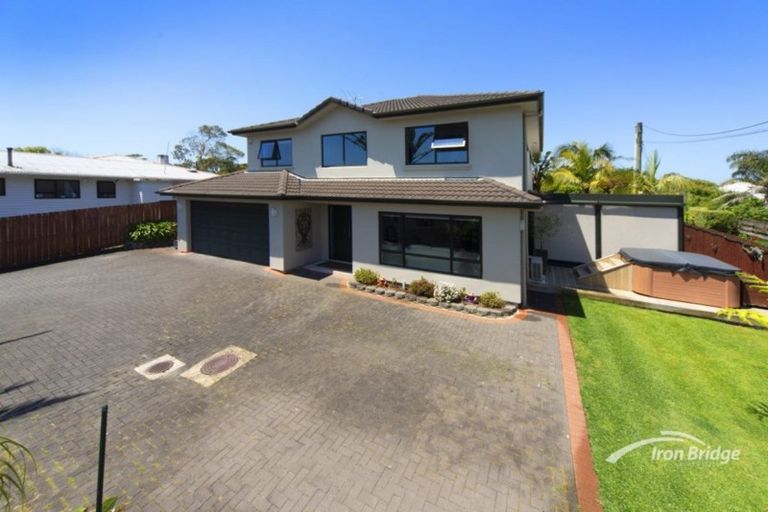 Photo of property in 42a William Souter Street, Forrest Hill, Auckland, 0620