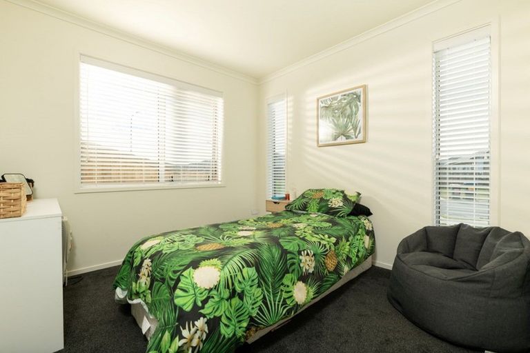 Photo of property in 33 Kanapa Close, Papamoa, 3118