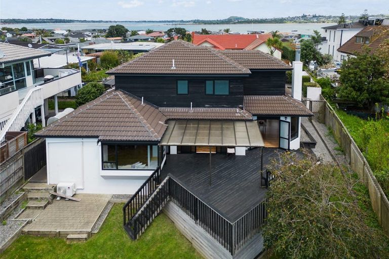 Photo of property in 3/4 Morrow Avenue, Bucklands Beach, Auckland, 2012