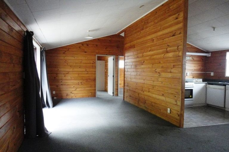 Photo of property in 40 Airfield Road, Takanini, 2112