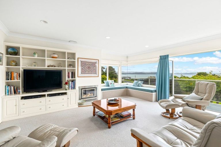 Photo of property in 16 Willjames Avenue, Algies Bay, Warkworth, 0920