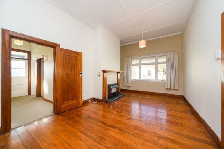 Photo of property in 22 Ngaio Street, West End, Palmerston North, 4412