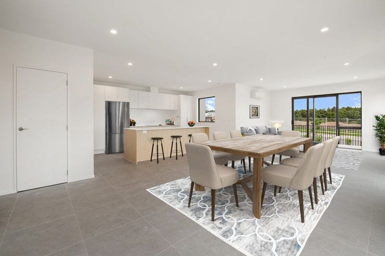 Photo of property in 18 Rautahi Street, Flat Bush, Auckland, 2019