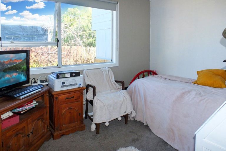 Photo of property in 4 Kennedy Street, Foxton Beach, Foxton, 4815