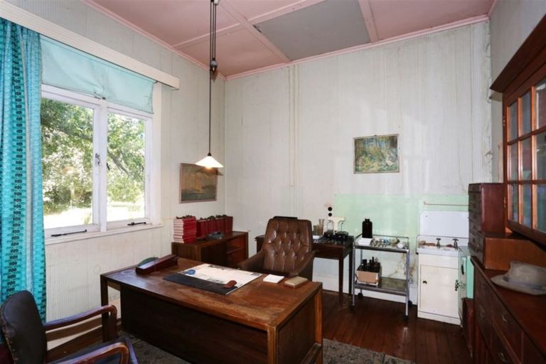 Photo of property in 38 Kitchener Road, Waiuku, 2123