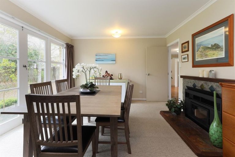 Photo of property in 24 Melrose Avenue, Owhata, Rotorua, 3010