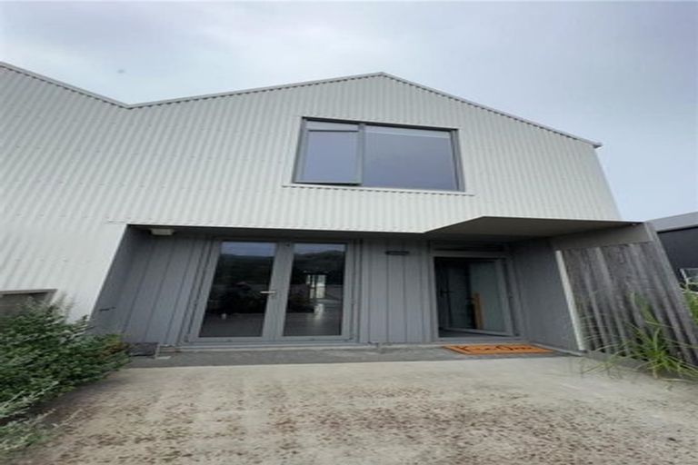 Photo of property in 383 Adelaide Road, Newtown, Wellington, 6021