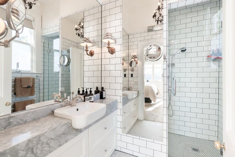 Photo of property in 5 Telford Terrace, Oriental Bay, Wellington, 6011