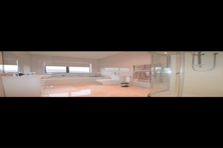 Photo of property in 6 Karika Place, Massey, Auckland, 0614