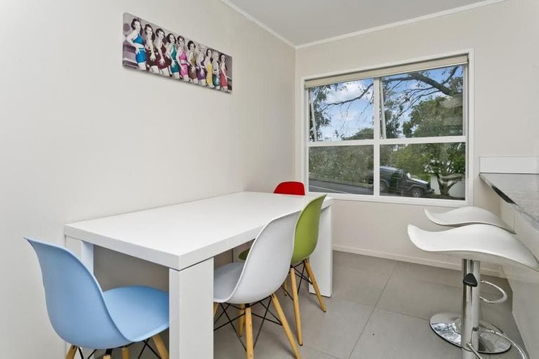 Photo of property in 1/55 Monarch Avenue, Hillcrest, Auckland, 0627