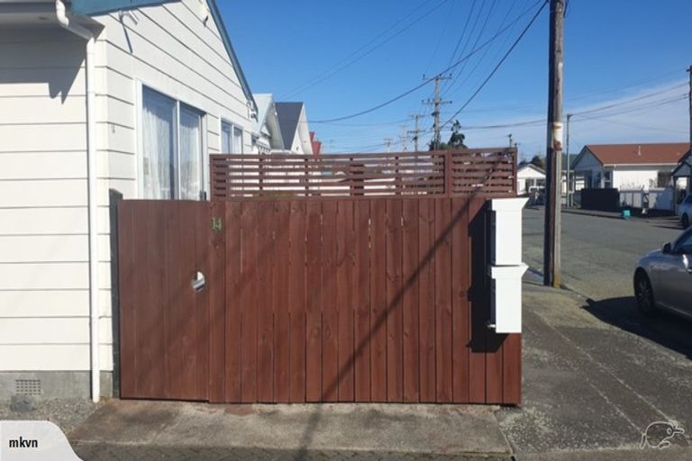 Photo of property in 1/14 Plunket Avenue, Petone, Lower Hutt, 5012
