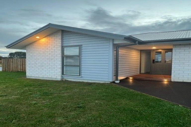 Photo of property in 64b Tiny Hill Drive, Rolleston, 7614