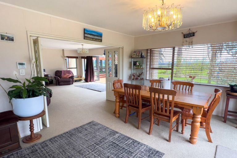 Photo of property in 115a Shakespeare Road, Waiuku, 2681