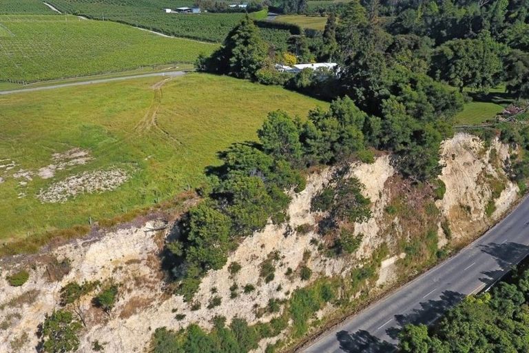 Photo of property in 7 Aporo Road, Ruby Bay, Mapua, 7173