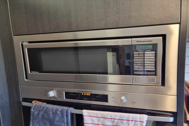 Photo of property in 1/21 Scott Avenue, Mangere Bridge, Auckland, 2022