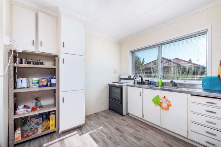 Photo of property in 1/33 Riversdale Road, Avondale, Auckland, 1026