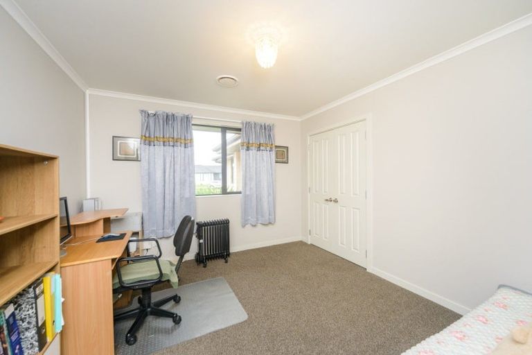 Photo of property in 55 Liberty Grove, Kelvin Grove, Palmerston North, 4414