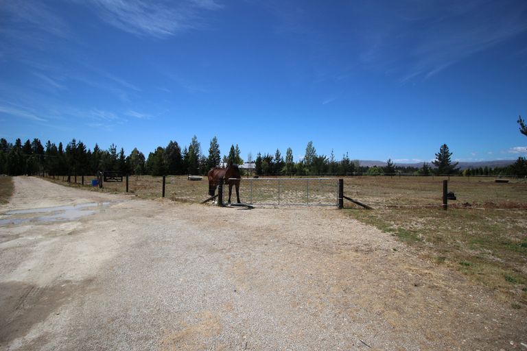 Photo of property in 249 Letts Gully Road, Letts Gully, Alexandra, 9393