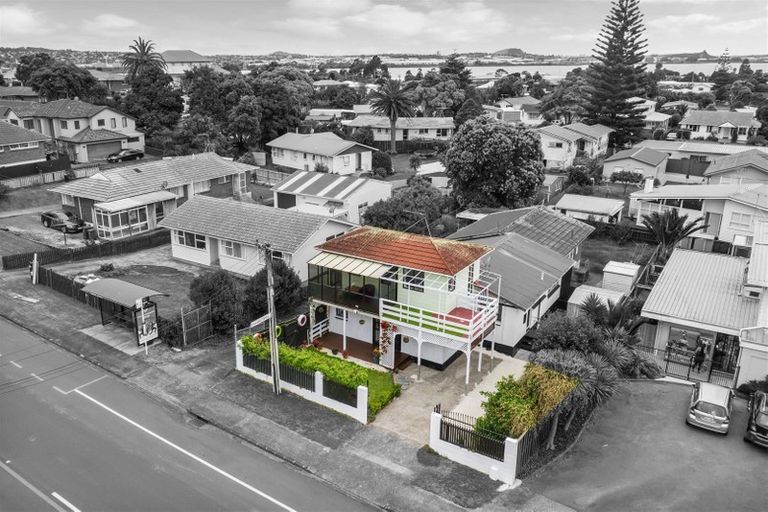 Photo of property in 1/93 Coronation Road, Mangere Bridge, Auckland, 2022