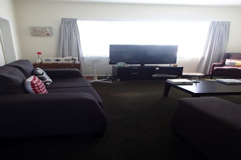 Photo of property in 877 High Street, Avalon, Lower Hutt, 5011