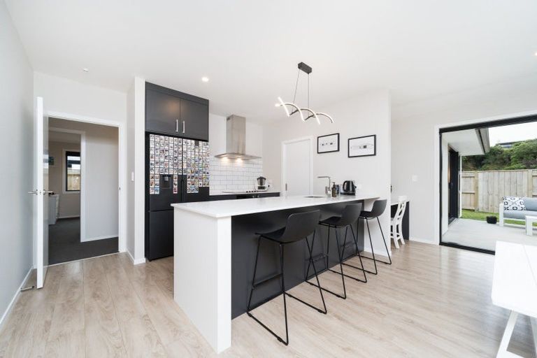 Photo of property in 97 Freedom Drive, Kelvin Grove, Palmerston North, 4470