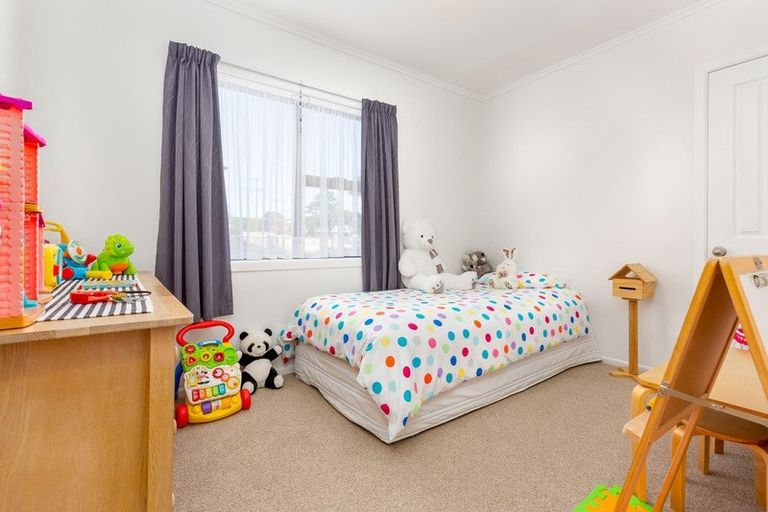 Photo of property in 34 Rothery Road, Hillpark, Auckland, 2102