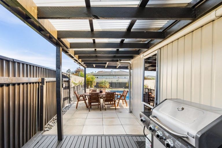 Photo of property in 20 Roskilda Crescent, Taradale, Napier, 4112