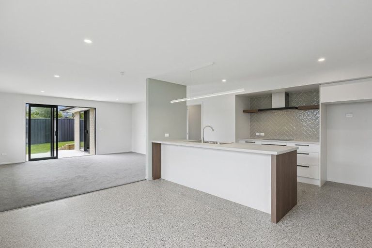 Photo of property in 10 Magnolia Lane, Mosgiel, 9024