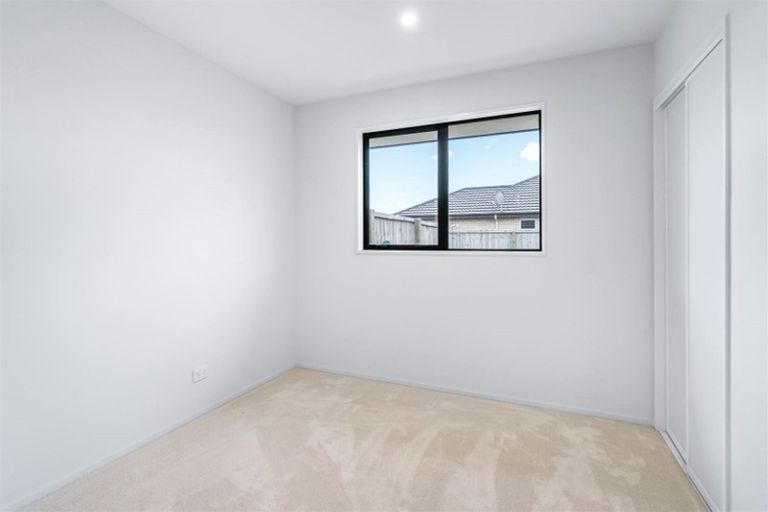 Photo of property in 6 Marble Court, Rolleston, 7614