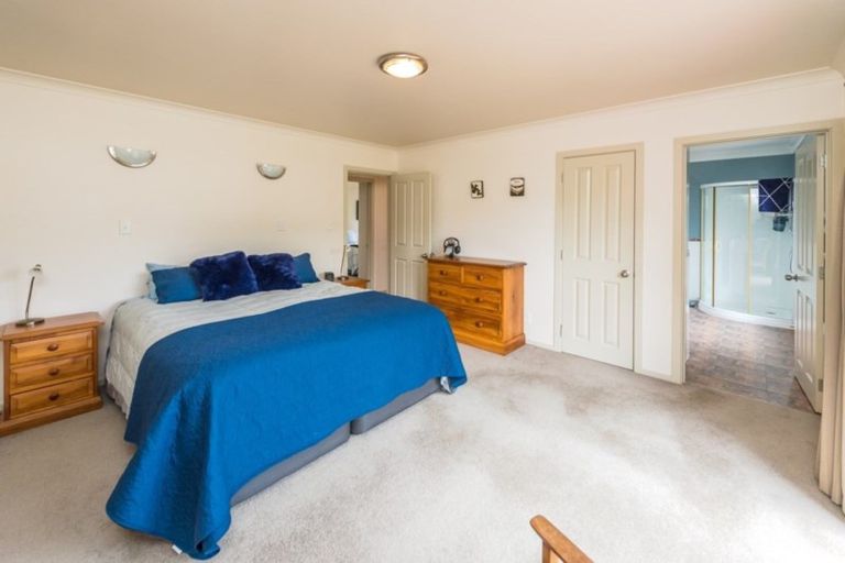 Photo of property in 13 Chester Street, Waverley, 4510