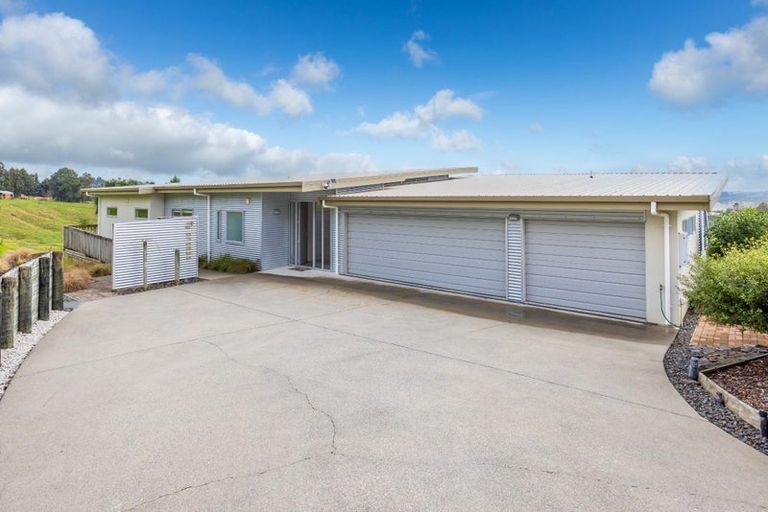 Photo of property in 70 Hillside Heights Road, Huntly, 3771