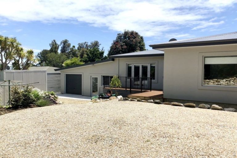 Photo of property in 40 Pohara Valley Road, Pohara, Takaka, 7183
