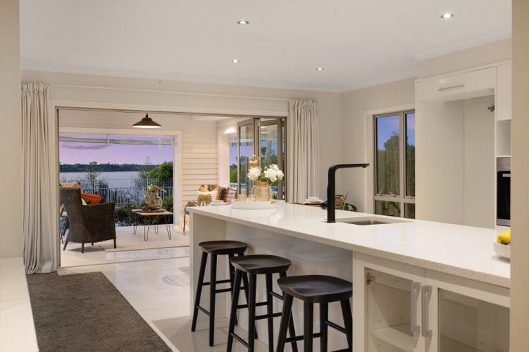 Photo of property in 202 Ranginui Road, Welcome Bay, Tauranga, 3175