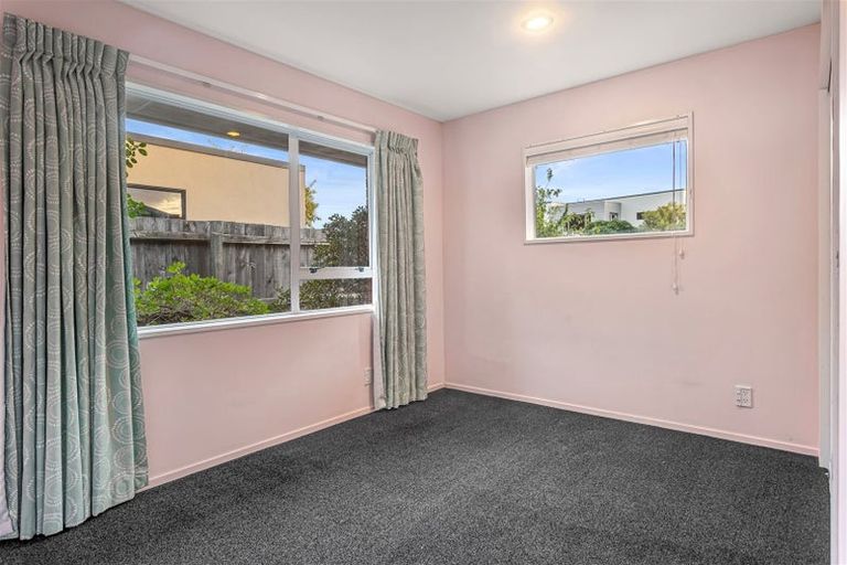 Photo of property in 6 Willoughby Lane, Parklands, Christchurch, 8083
