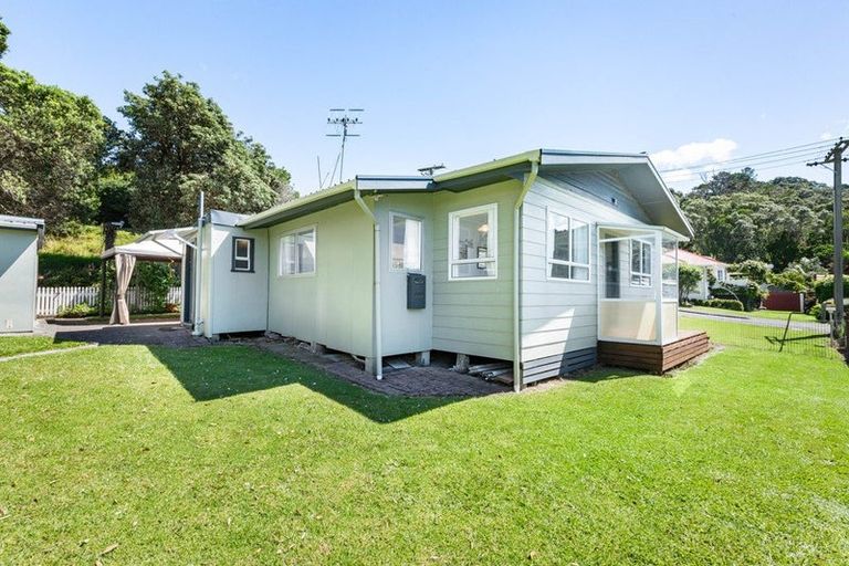 Photo of property in 1 Pacific Road, Waihi Beach, 3611